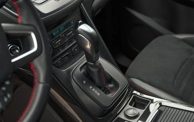 Ford Kuga cena 79900 przebieg: 199000, rok produkcji 2018 z Płock małe 781